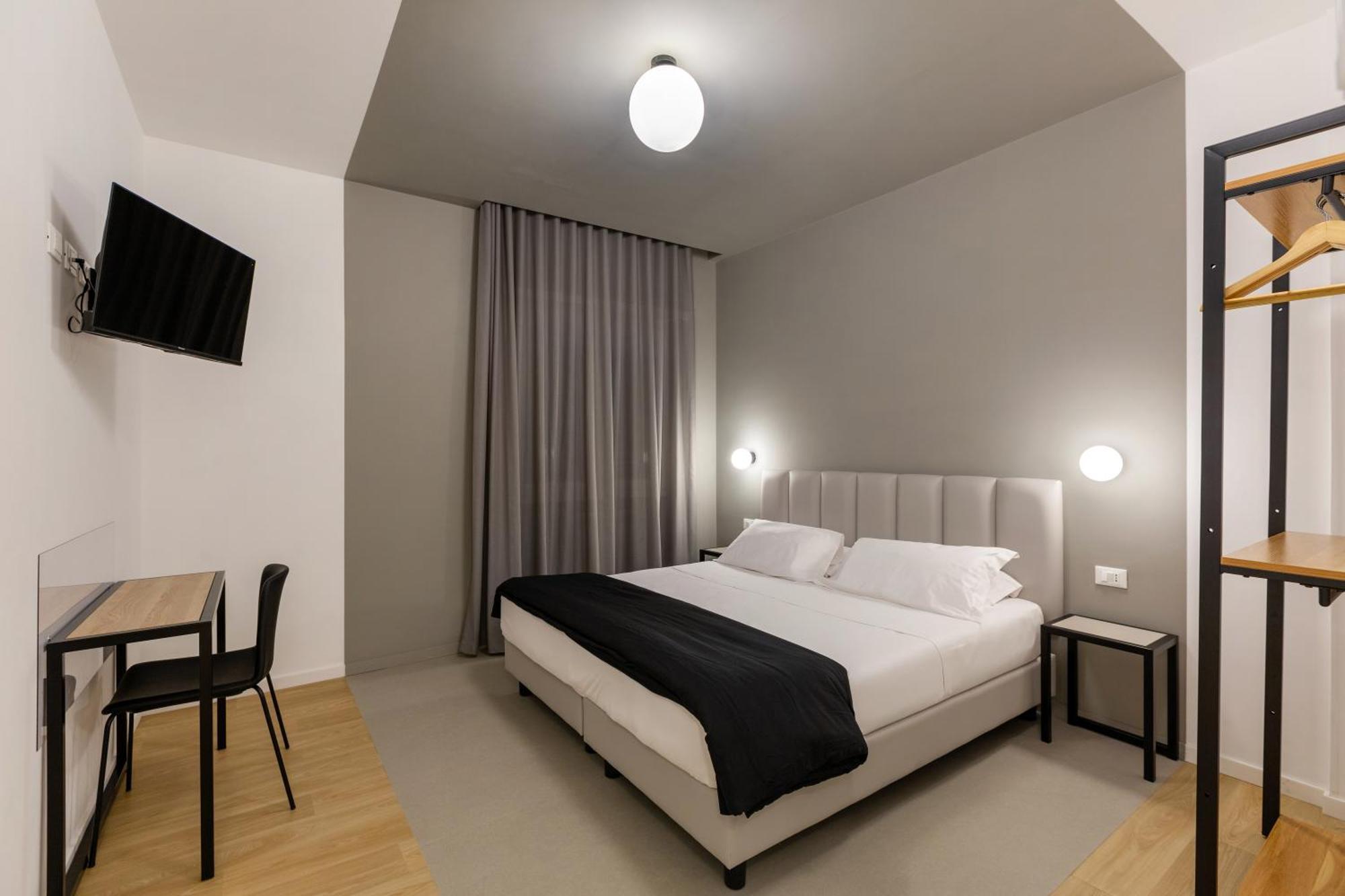 Luciano Queen'S Guest House Rome Bagian luar foto